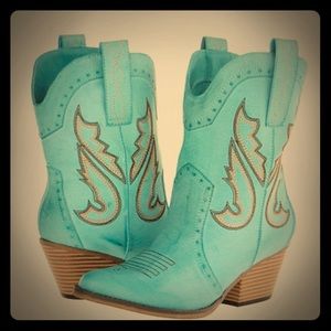 Mia Horseback Cowboy Boots -Blue